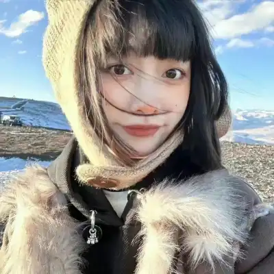 曾雅彤